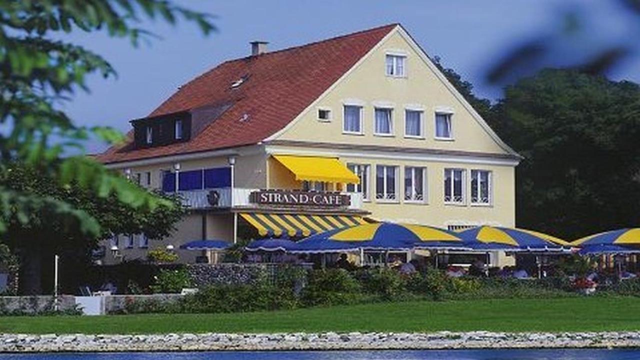 Hotel Strand-Cafe Mit Gaestehaus Charlotte Langenargen Exterior foto